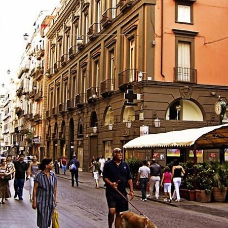 Casa Via Toledo. Centralissima E Vicina Al Porto Apartment Naples Exterior photo